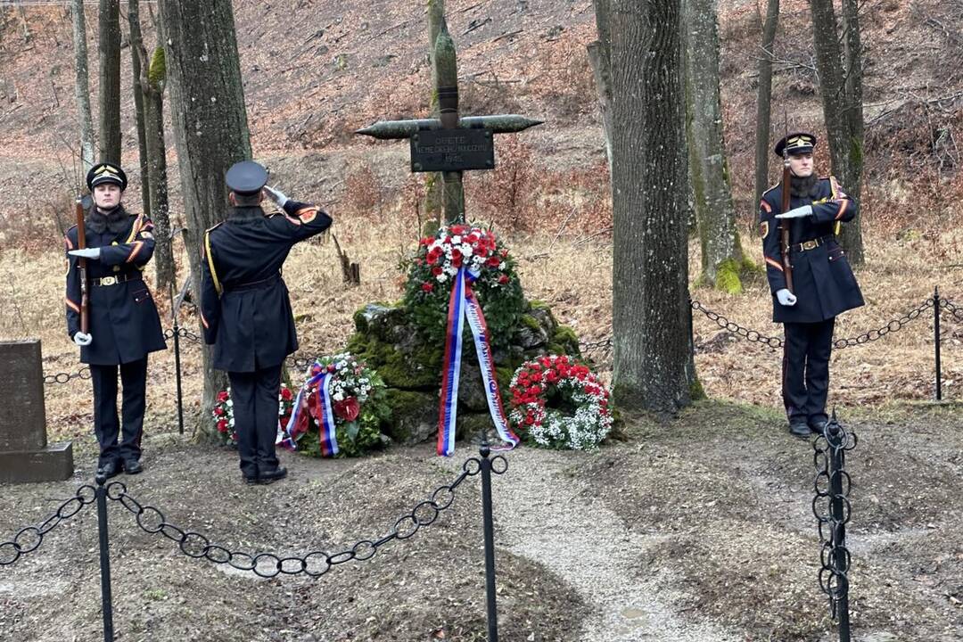 FOTO: Návšteva prezidentky Zuzany Čaputovej v Dubnici nad Váhom, foto 2