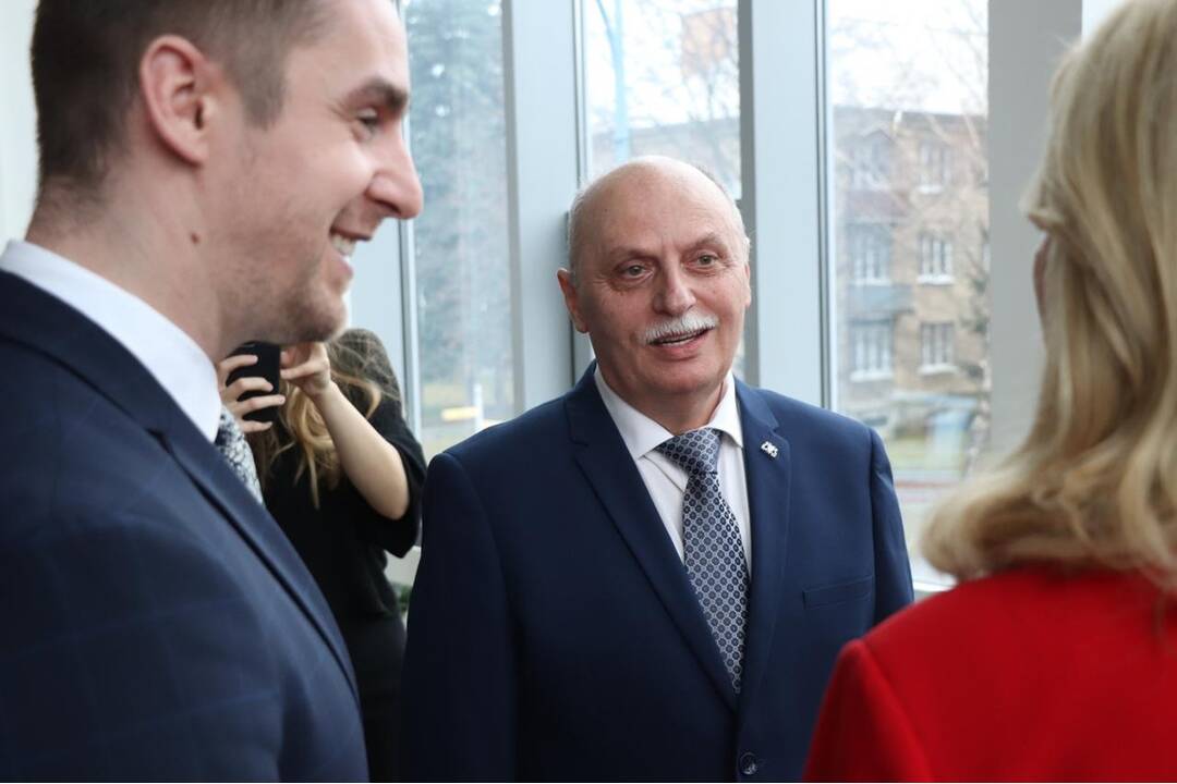 FOTO: Návšteva prezidentky Zuzany Čaputovej v Dubnici nad Váhom, foto 13