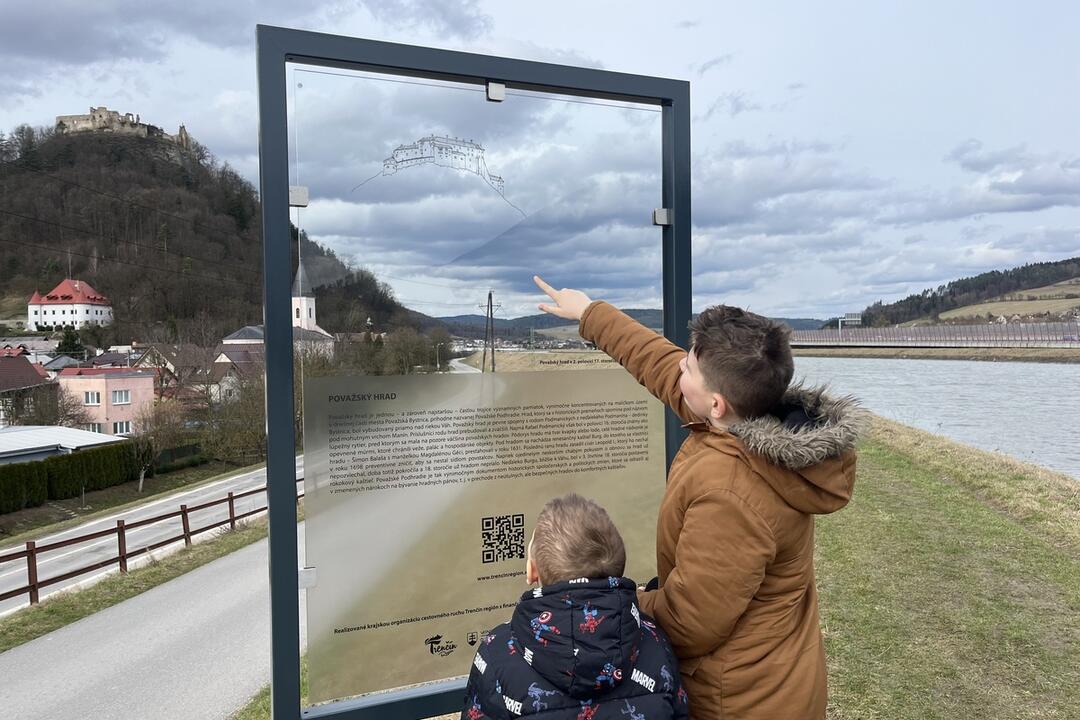 FOTO: Považský hrad ako ste ho ešte nevideli. Slovenský unikát oživuje staré pamiatky, foto 2