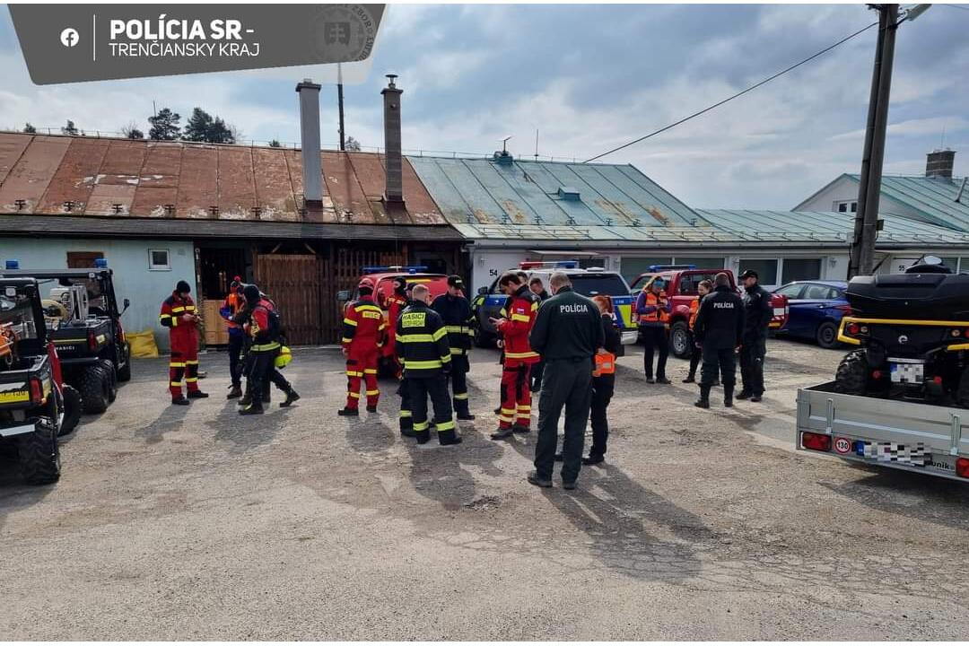 FOTO: Zúfalý boj s časom! Veľké pátranie v Trenčianskom kraji, nevideli ste Milana?, foto 1