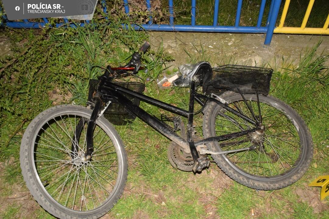 FOTO: Neboli ste svedkami tejto nehody v stredu 21. marca v Novom Meste nad Váhom?, foto 3