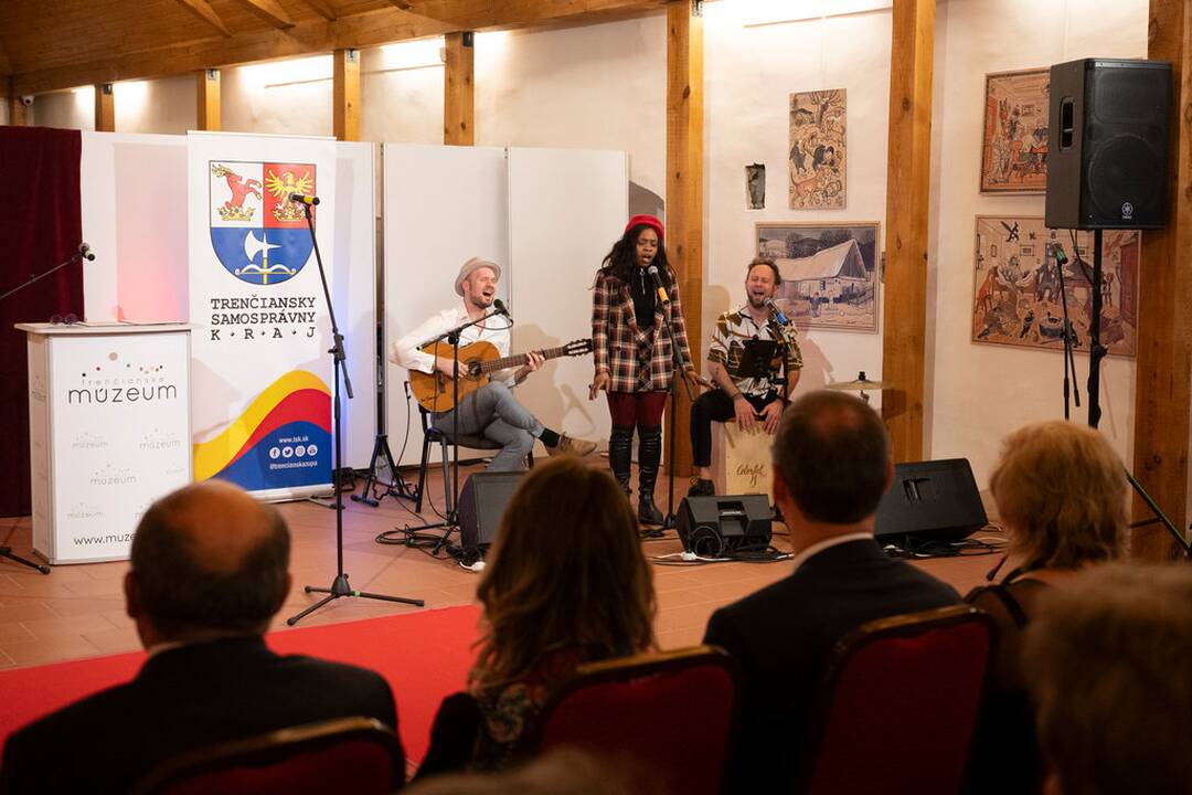 FOTO: Odovzdávanie Cien predsedu TSK a Cien Trenčianskeho samosprávneho kraja, foto 4