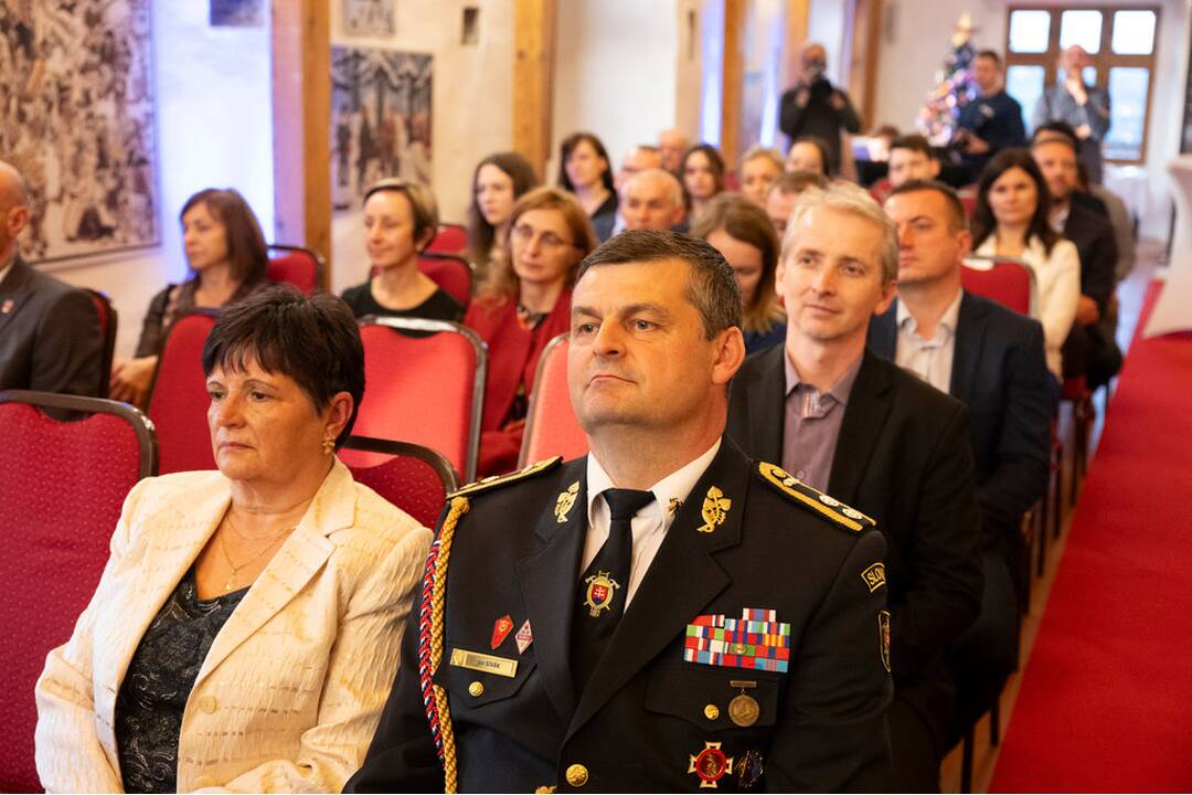 FOTO: Odovzdávanie Cien predsedu TSK a Cien Trenčianskeho samosprávneho kraja, foto 3