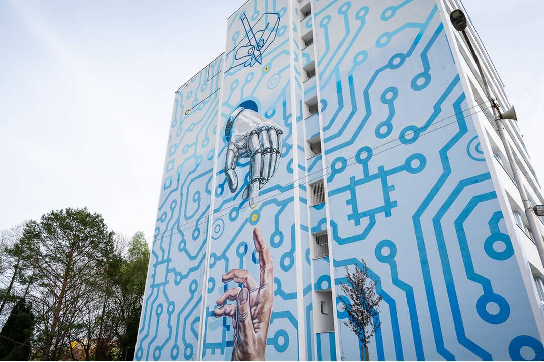 FOTO: Vynovené učebne Strednej priemyselnej školy v Starej Turej, foto 8