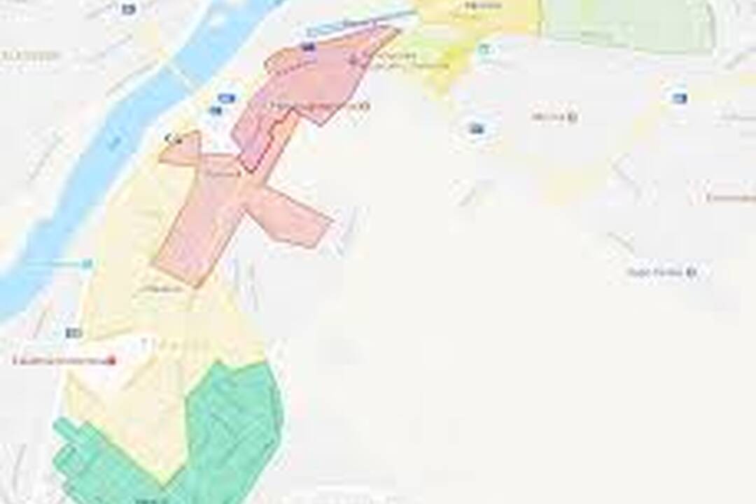 FOTO: Ďalšie dopravné obmedzenia v Trenčíne, foto 2