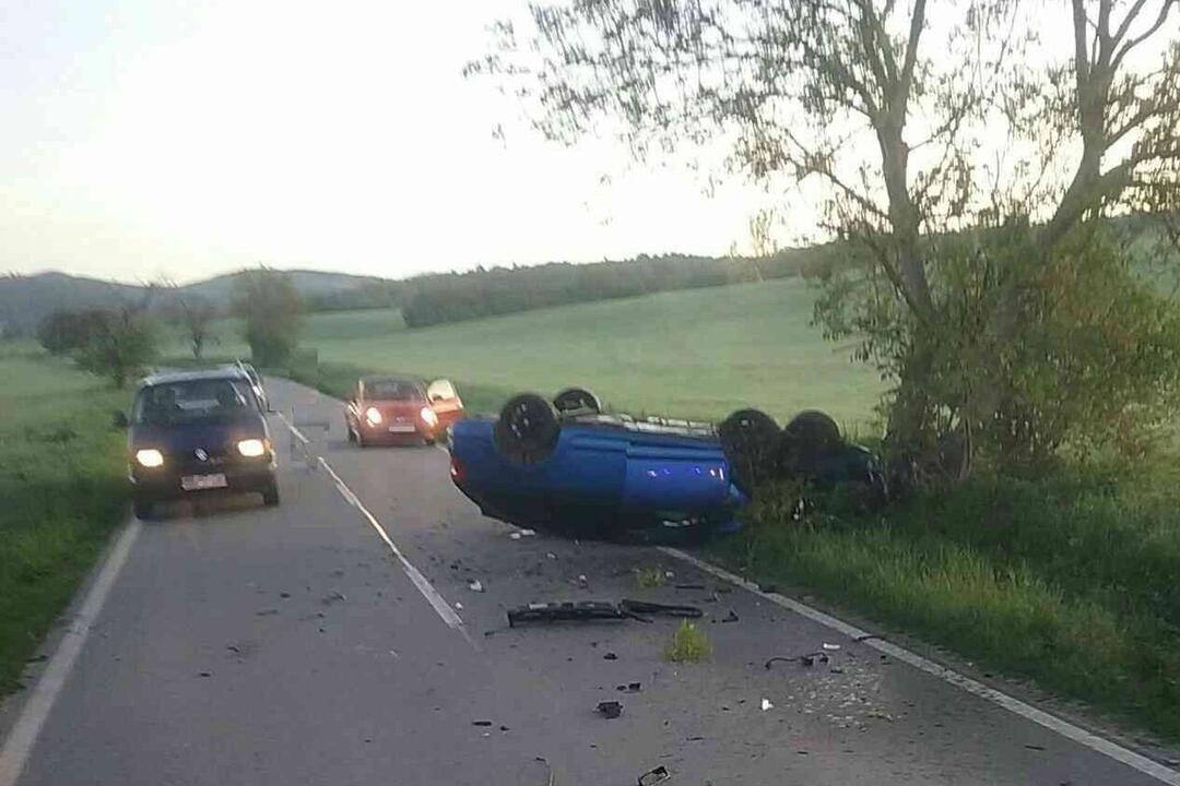 FOTO: Zásahy hasičov v Trenčianskom kraji v mesiaci apríl boli najmä vo forme technickej pomoci, foto 2