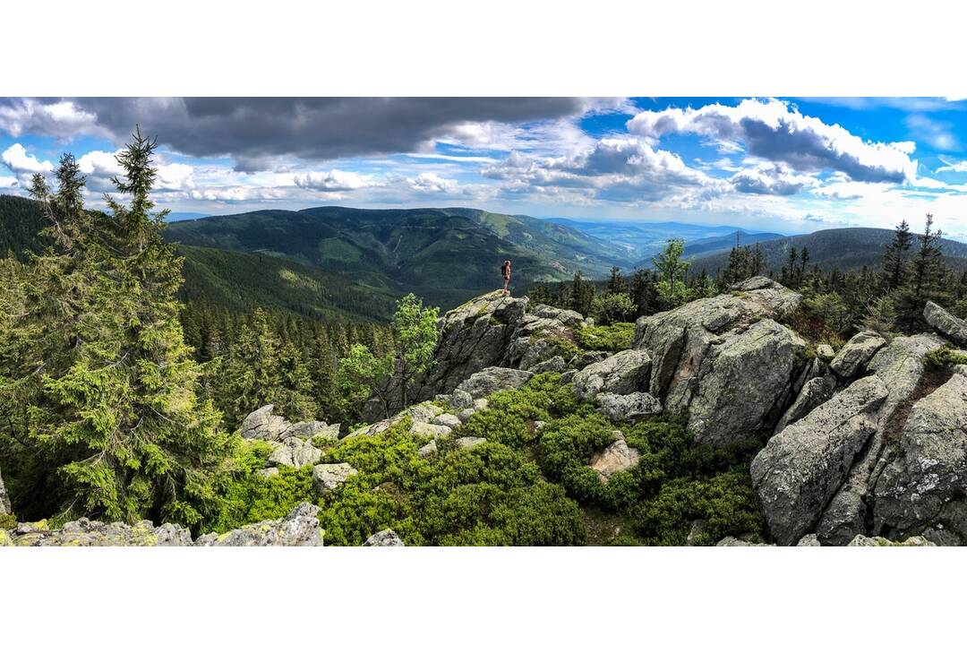 FOTO: Lenka Poláčková zdolala Everest, foto 2