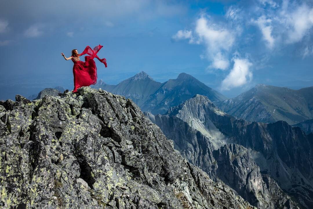 FOTO: Lenka Poláčková zdolala Everest, foto 3