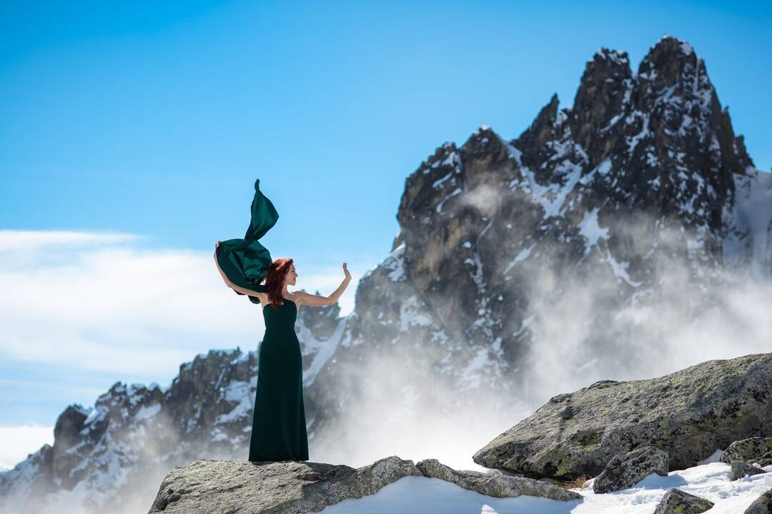 FOTO: Lenka Poláčková zdolala Everest, foto 4