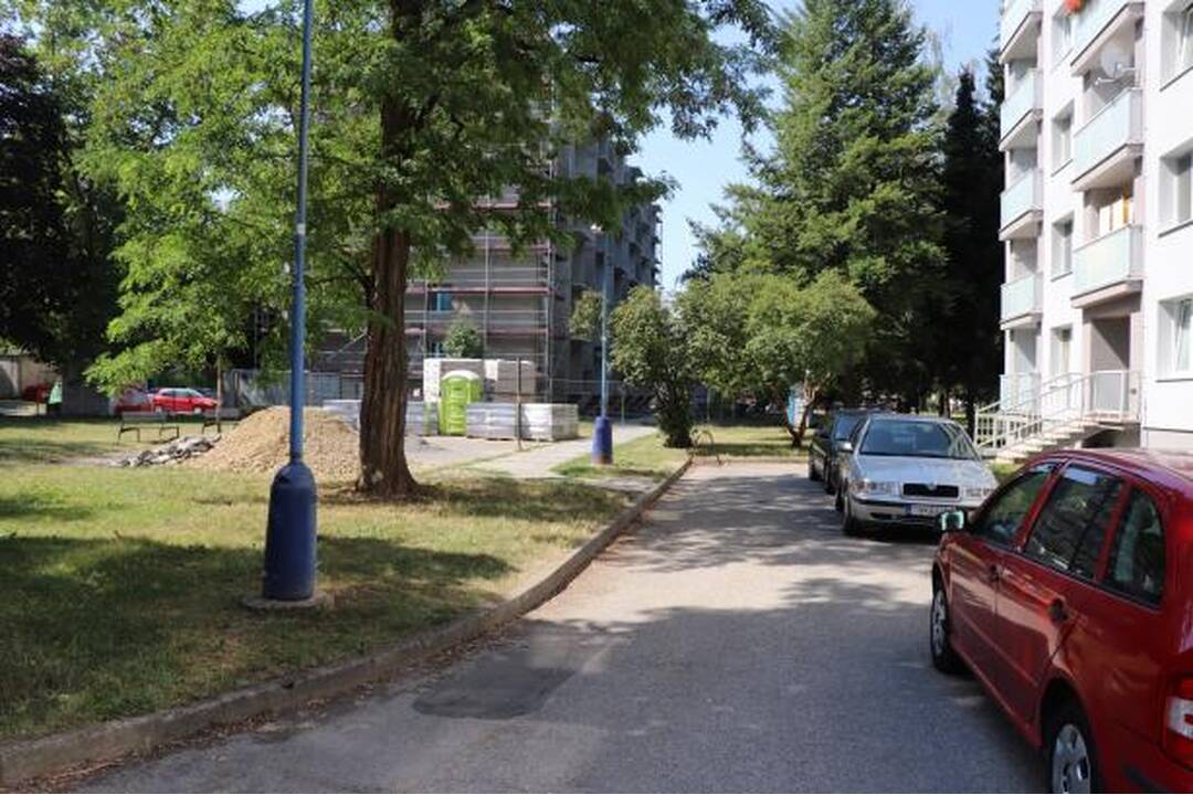 FOTO: Parkovanie v meste je problémové, foto 5