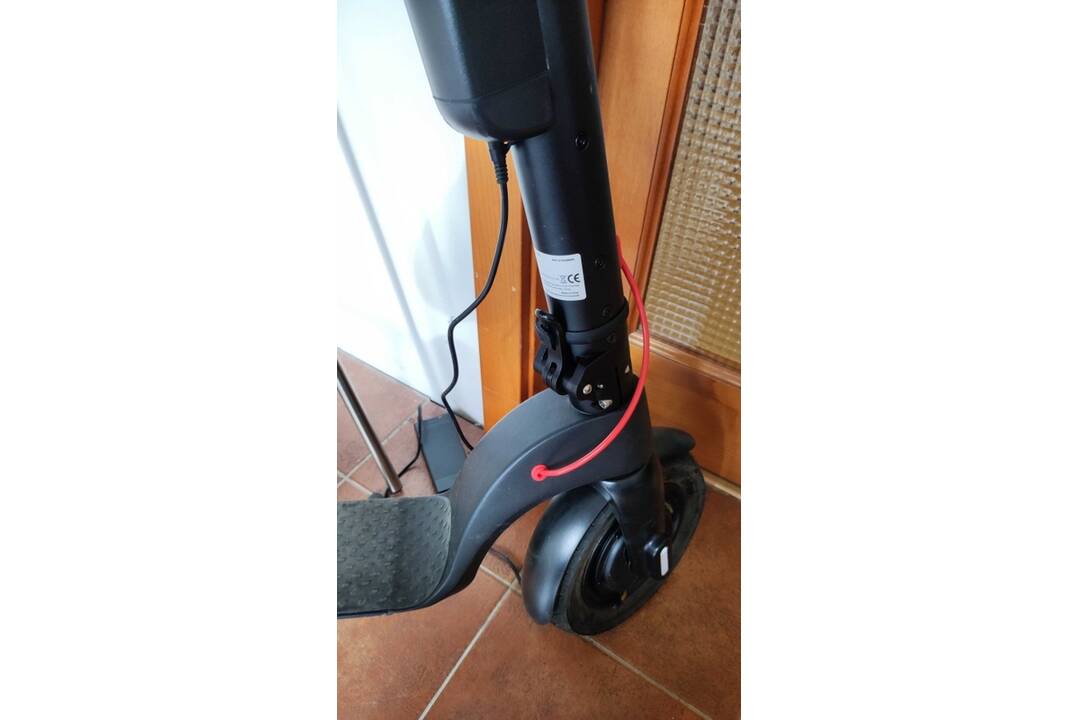 FOTO: Sú elektrické kolobežky nebezpečné?, foto 3