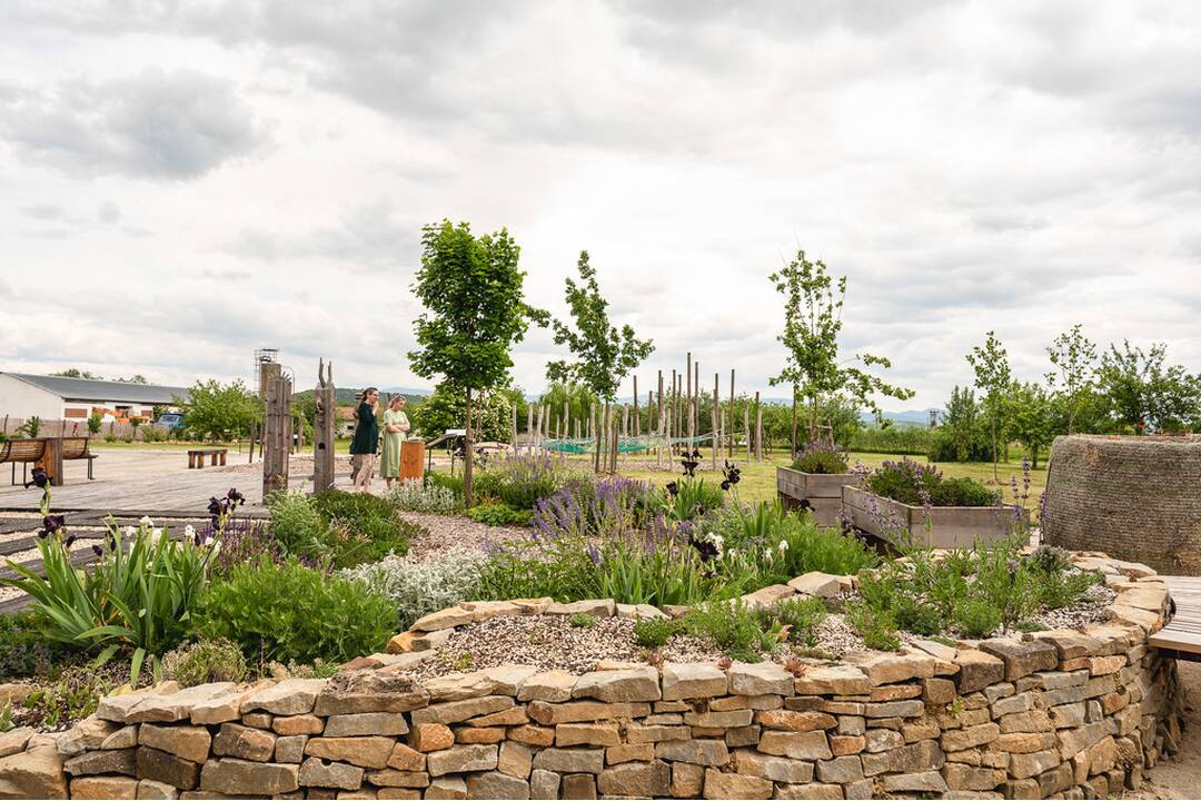 FOTO: Pri Novom Meste nad Váhom vyrástlo nové ekocentrum, foto 13