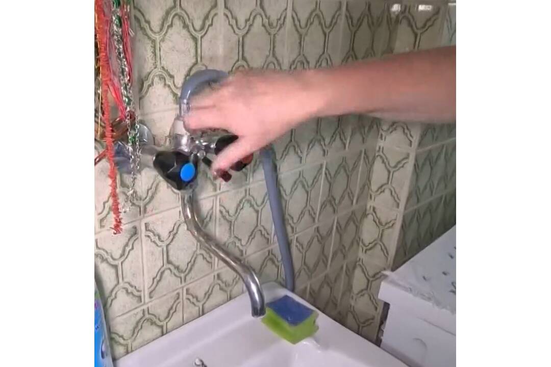 FOTO: Púchovčania dostali astronomickú faktúru za vodu, ktorú nie je možné vyčerpať, foto 4