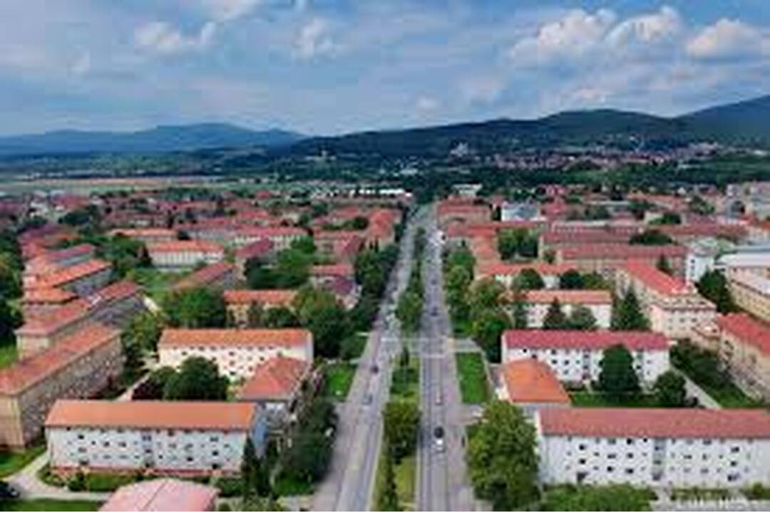 FOTO: Prievidzu skrášli ďalšia maľba, foto 2