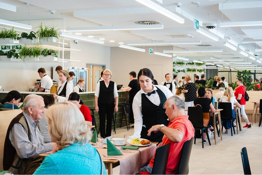 FOTO: Otvorenie ikonického Gastrocentra v Trenčíne, foto 1