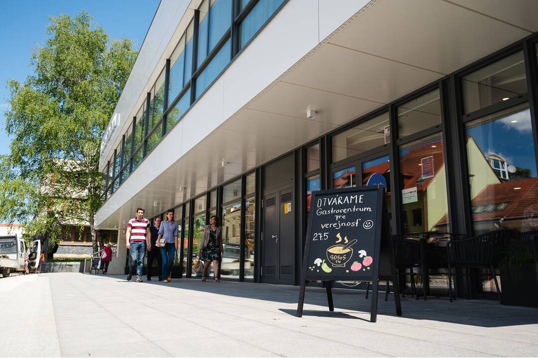 FOTO: Otvorenie ikonického Gastrocentra v Trenčíne, foto 17