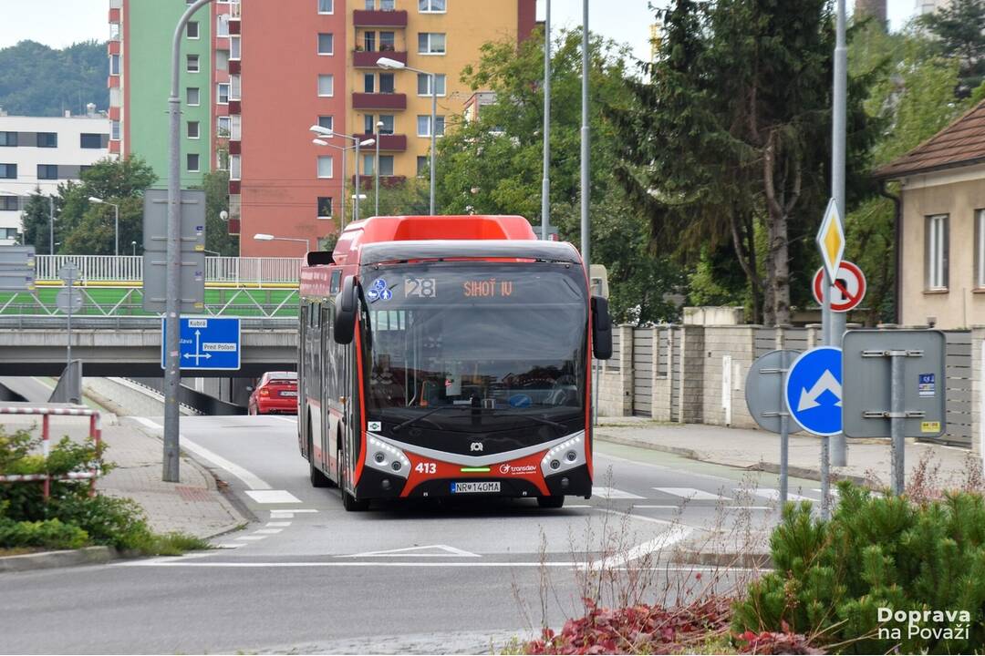 FOTO: Občania sú nespokojní s cenami MHD, foto 2