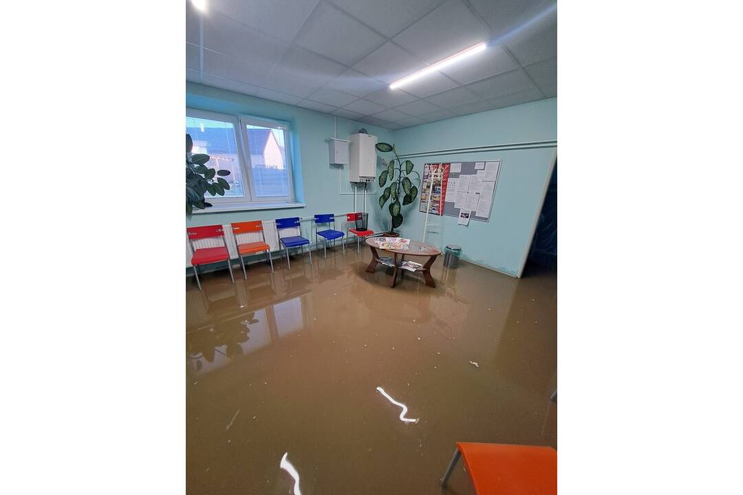 FOTO: Záplavy v obci pokračujú, foto 8