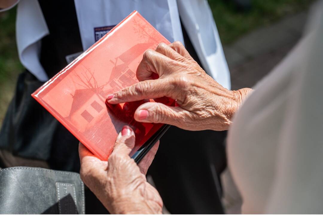 FOTO: Osadenie kameňov zmiznutých v Novom Meste nad Váhom, foto 10