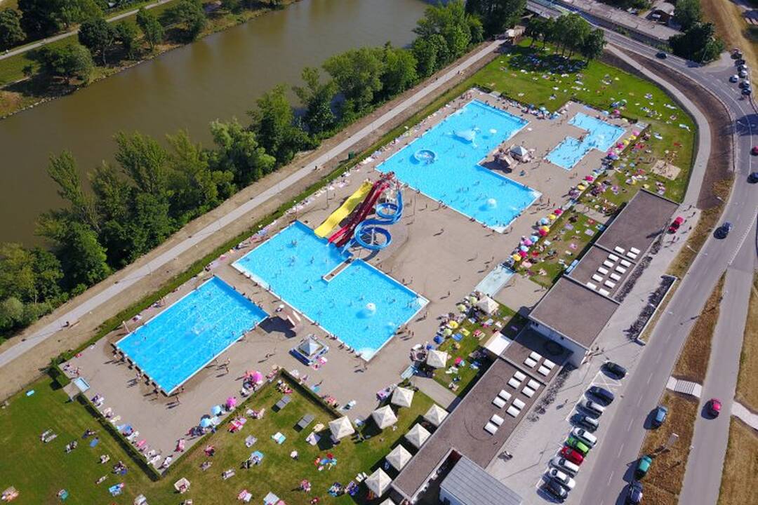 FOTO: Letné kúpalisko otvorilo svoje brány, foto 1