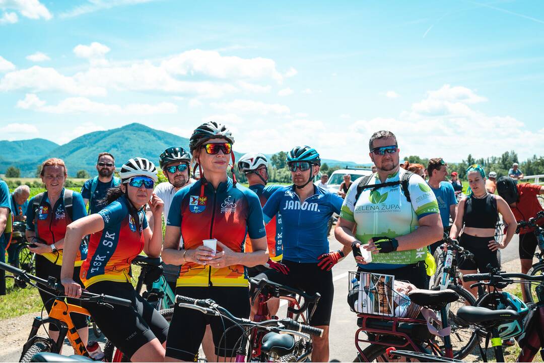 FOTO: Otvorenie nového úseku Vážskej cyklomagistrály, foto 3