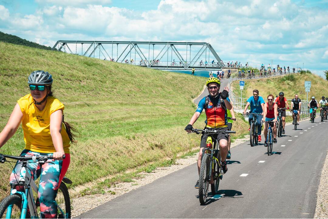 FOTO: Otvorenie nového úseku Vážskej cyklomagistrály, foto 9