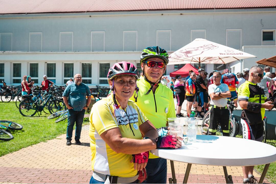 FOTO: Otvorenie nového úseku Vážskej cyklomagistrály, foto 18