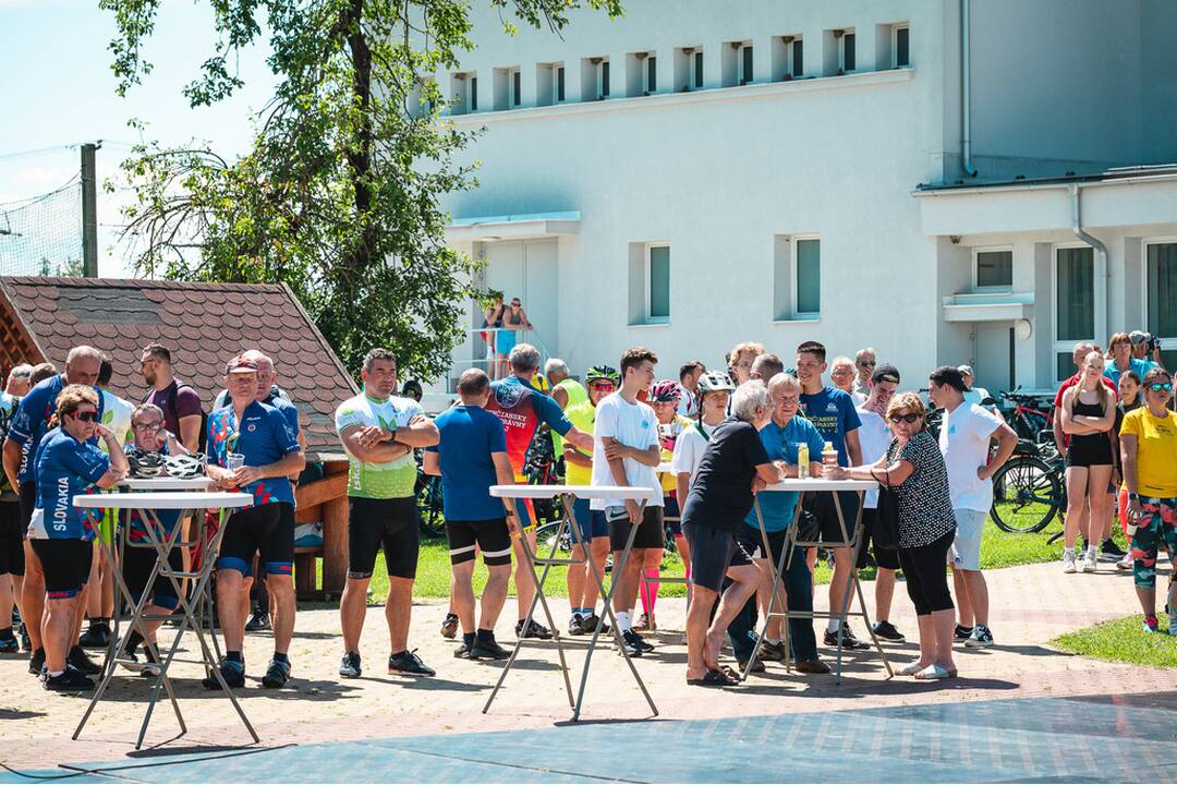 FOTO: Otvorenie nového úseku Vážskej cyklomagistrály, foto 20