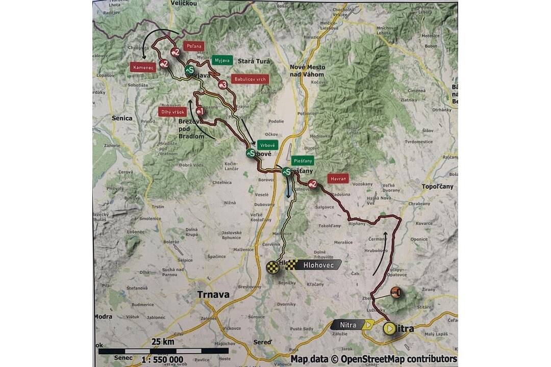 FOTO: Trasa pelotónu v Trenčianskom kraji, foto 1
