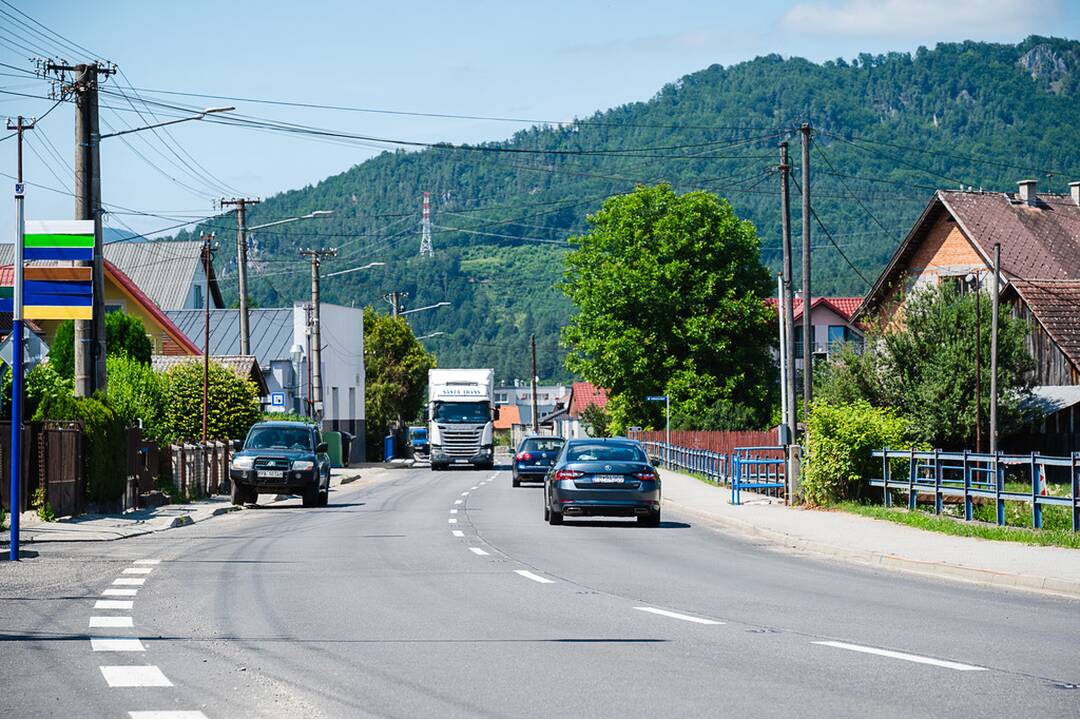 FOTO: Dokončená rekonštrukcia cesty v Domaniži, foto 5