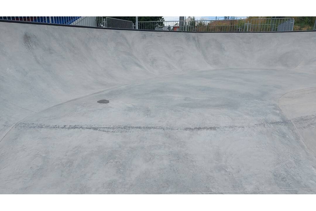 FOTO: Skatepark v Dubnici nad Váhom už poškodili kolobežkári, foto 4
