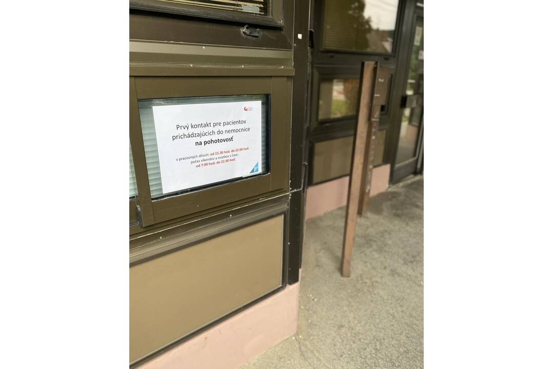 FOTO: Pohotovosť v Trenčíne zatiaľ nebude. Ministerstvo vyhlásilo výberové konanie, foto 4