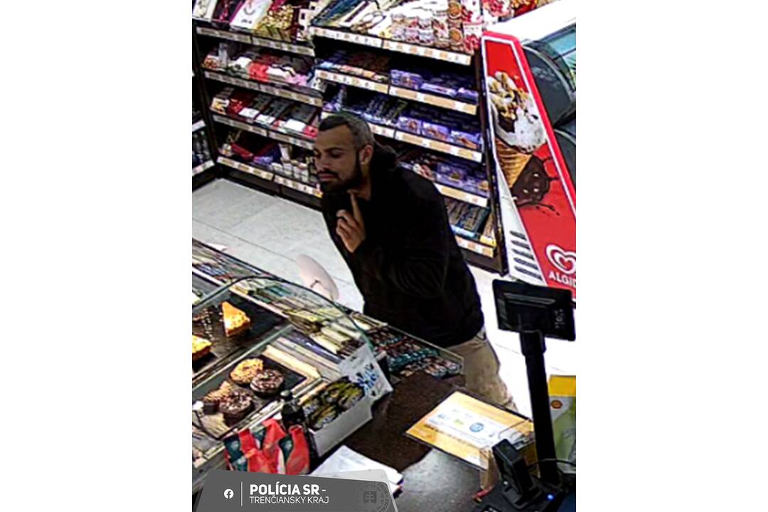 FOTO: Nepoznáte ich? Hľadá ich polícia , foto 4