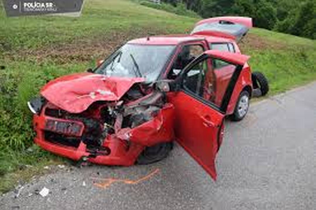 FOTO: Alkohol stále patrí medzi časté príčiny dopravných nehôd v TSK, foto 3