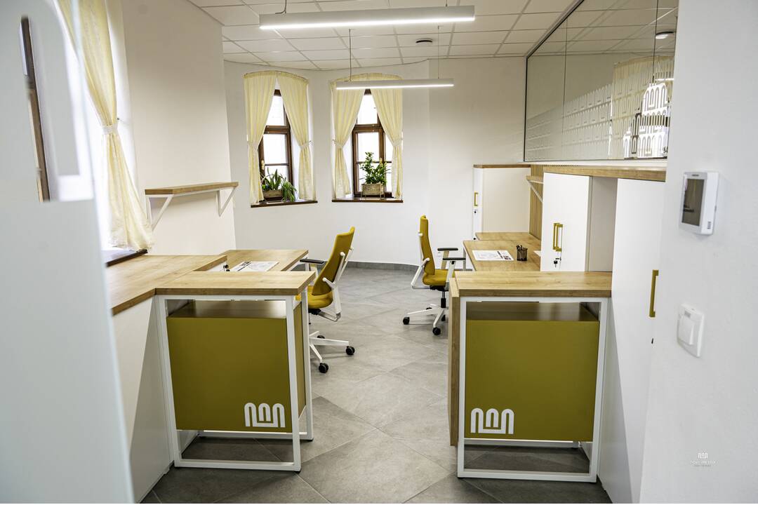 FOTO: Primátor odpovedal na otázky obyvateľov ohľadom umiestnenia klientskeho centra, foto 3