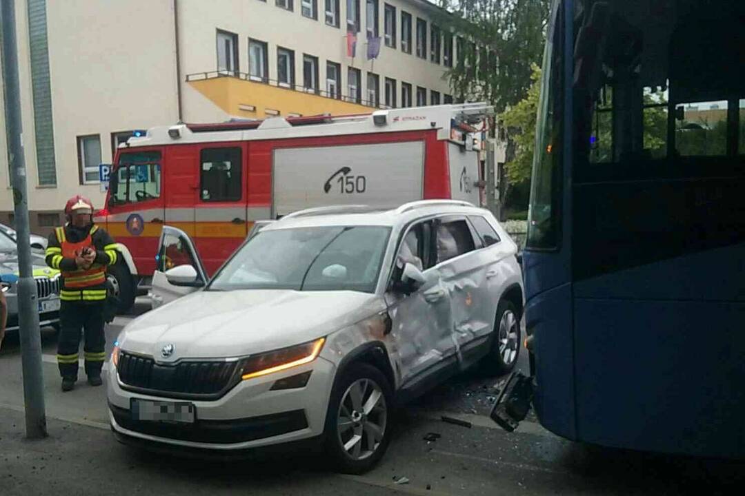 FOTO: Hasičom sa podarilo zachrániť majetok vo viac ako miliónovej hodnote , foto 5