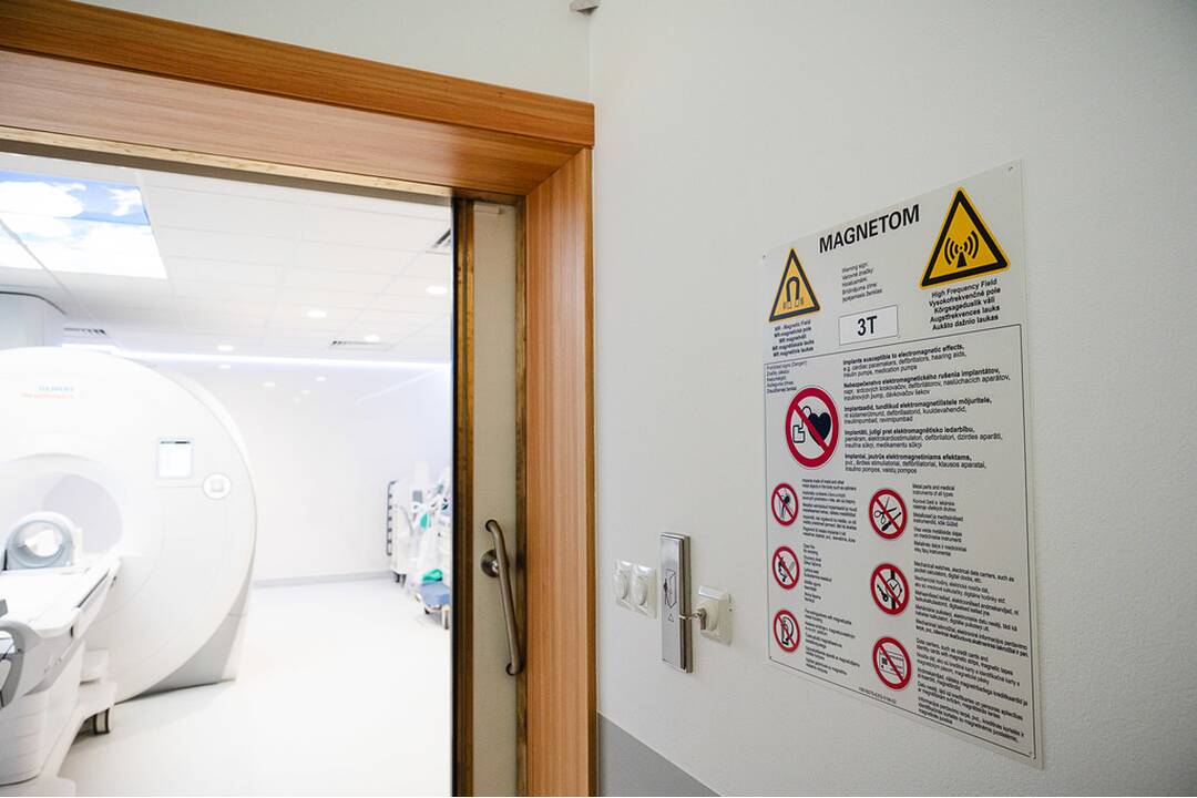 FOTO: Moderné Centrum diagnostiky spúšťa magnetickú rezonanciu, foto 2