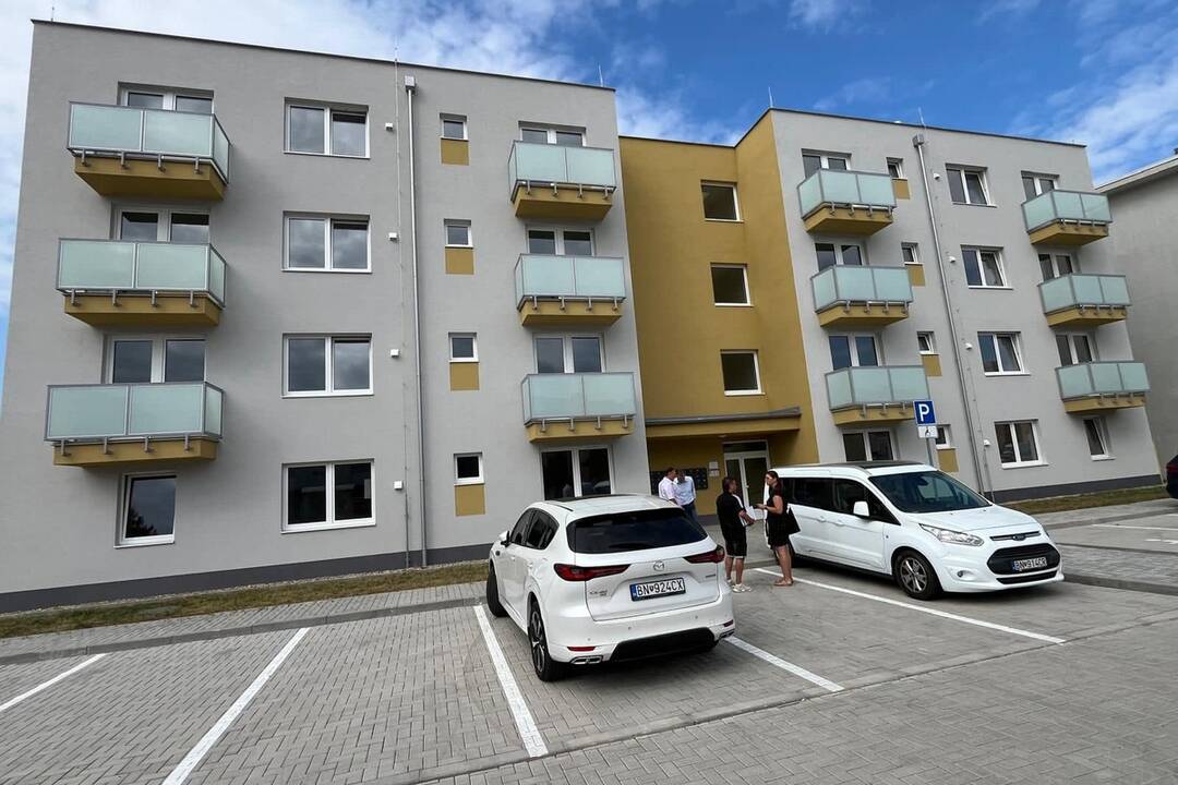 FOTO: Nové mestské byty v Bánovciach nad Bebravou. Nájomníci si ich už preberajú do užívania, foto 6