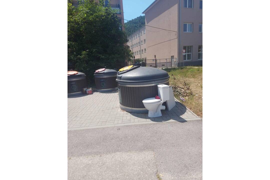 FOTO: Nová toaleta v Trenčíne, foto 1