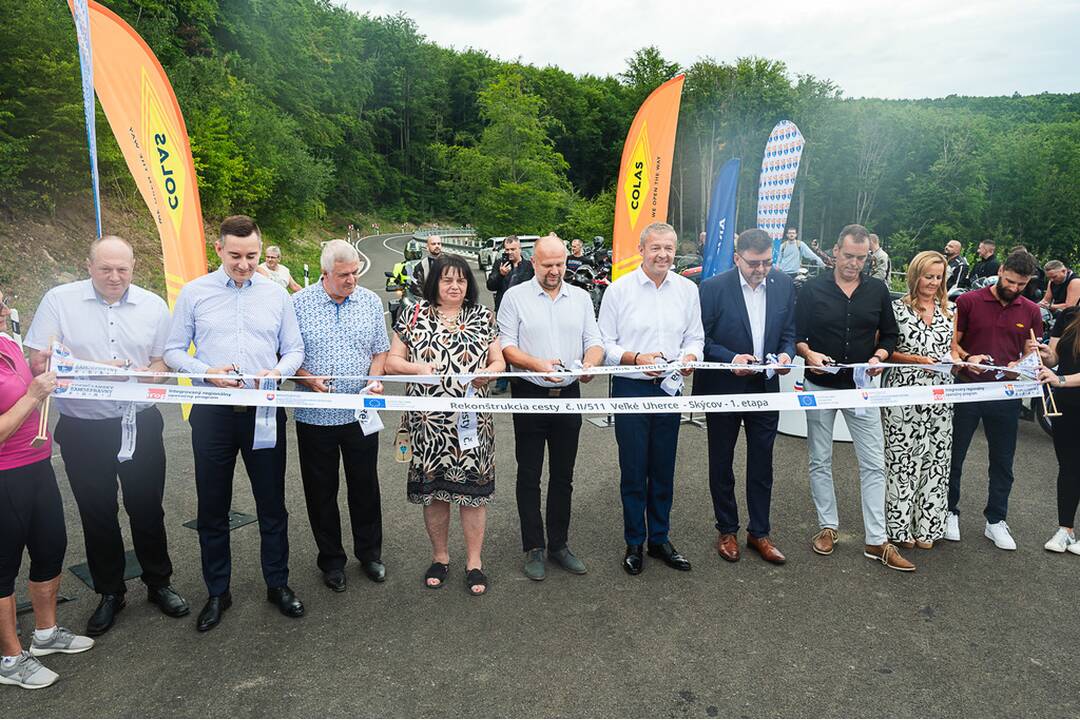 FOTO: Cesta, ktorá spája dva kraje a dva okresy je už otvorená, foto 1