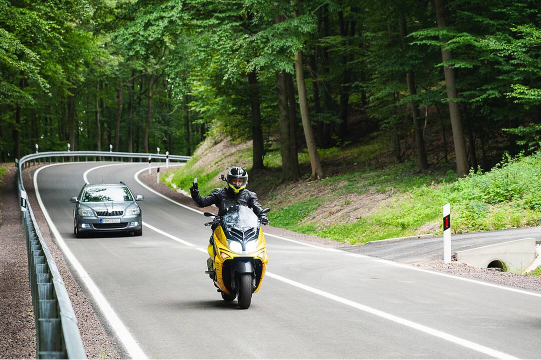 FOTO: Cesta, ktorá spája dva kraje a dva okresy je už otvorená, foto 5