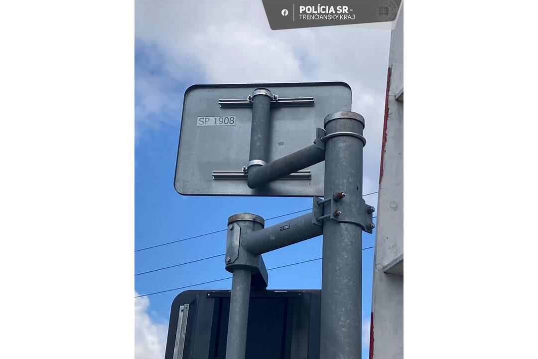 FOTO: Poznáte pravidlá prechádzania cez priecestie?, foto 1