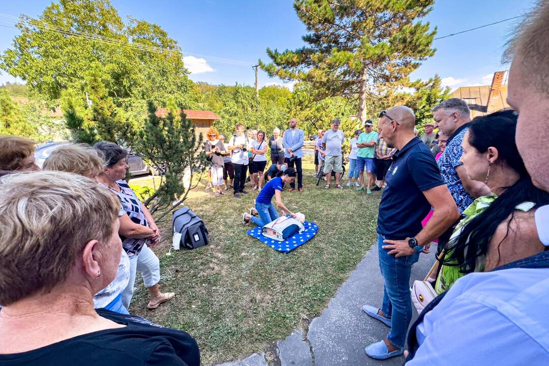 FOTO: Zástupcovia vlády SR navštívili Trenčiansky kraj, foto 5