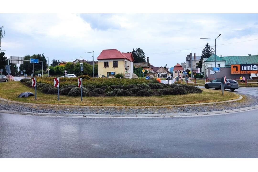 FOTO: Kruhový objazd v Ilave, foto 5