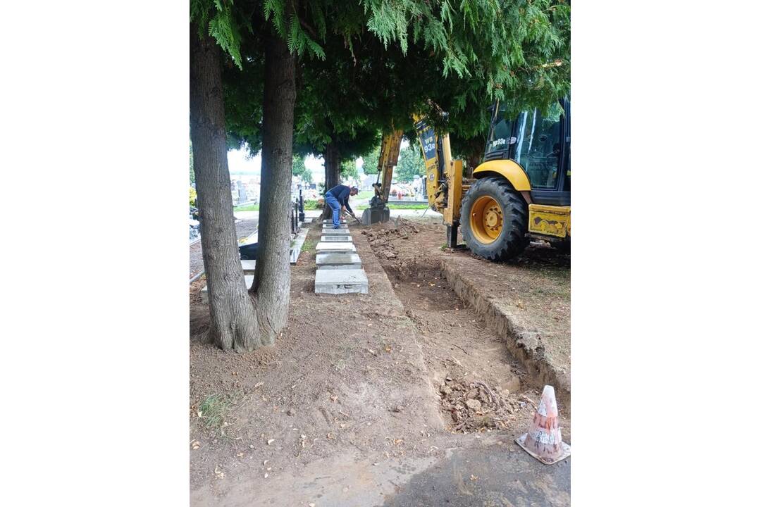 FOTO: Úpravy ilavských cintorínov, foto 8