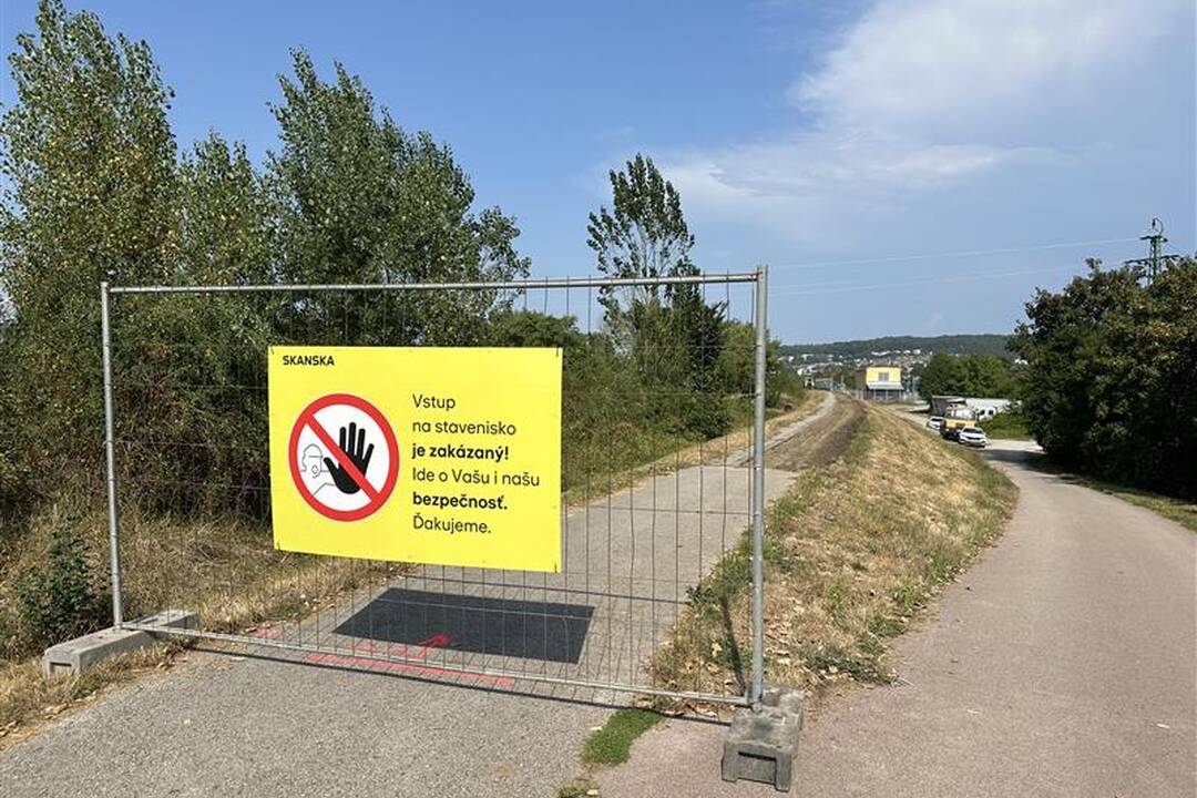 FOTO: Budovanie novej cyklotrasy v Trenčíne, foto 3