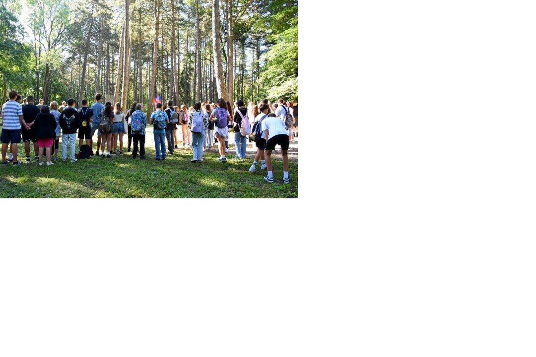 FOTO: SNP si pripomenieme 5. septembra na Brezine, foto 8