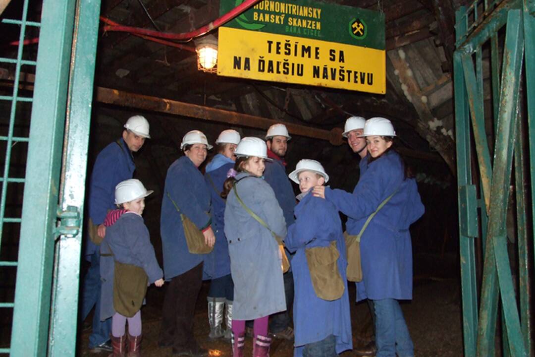 FOTO: Koniec obľúbenej atrakcii na hornej Nitre. Banská skanzen pri Prievidzi definitívne zatvorili, foto 5