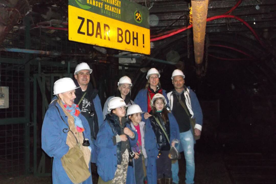 FOTO: Koniec obľúbenej atrakcii na hornej Nitre. Banská skanzen pri Prievidzi definitívne zatvorili, foto 7