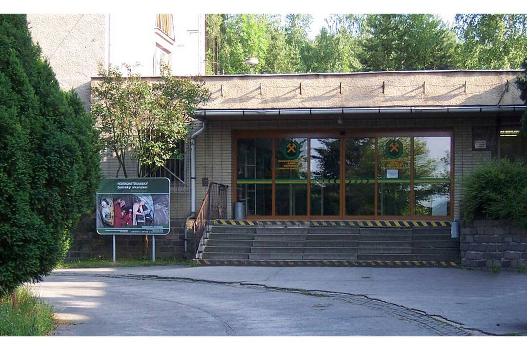 FOTO: Koniec obľúbenej atrakcii na hornej Nitre. Banská skanzen pri Prievidzi definitívne zatvorili, foto 9